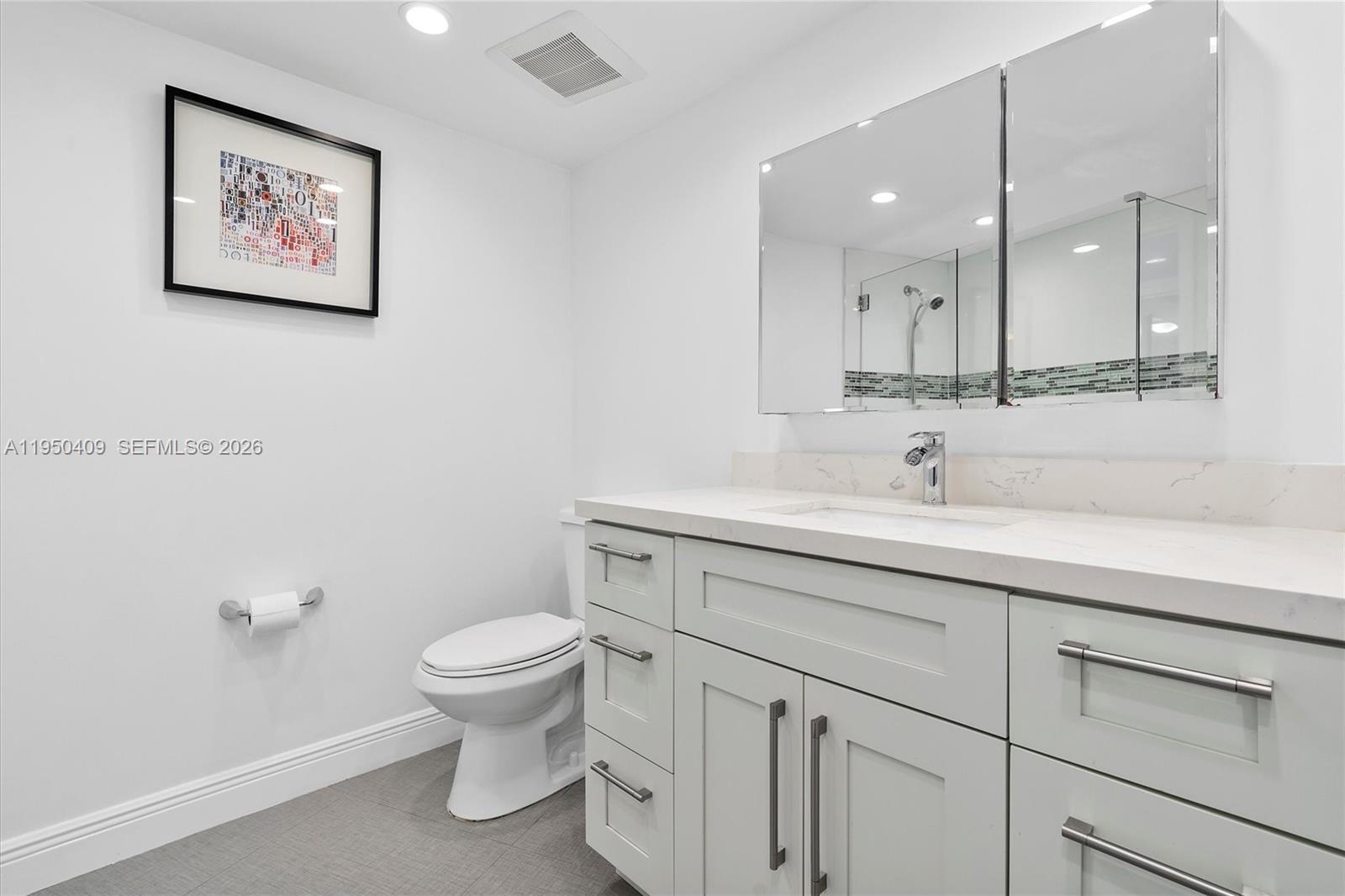 Lake Point Tower Condo - Residential