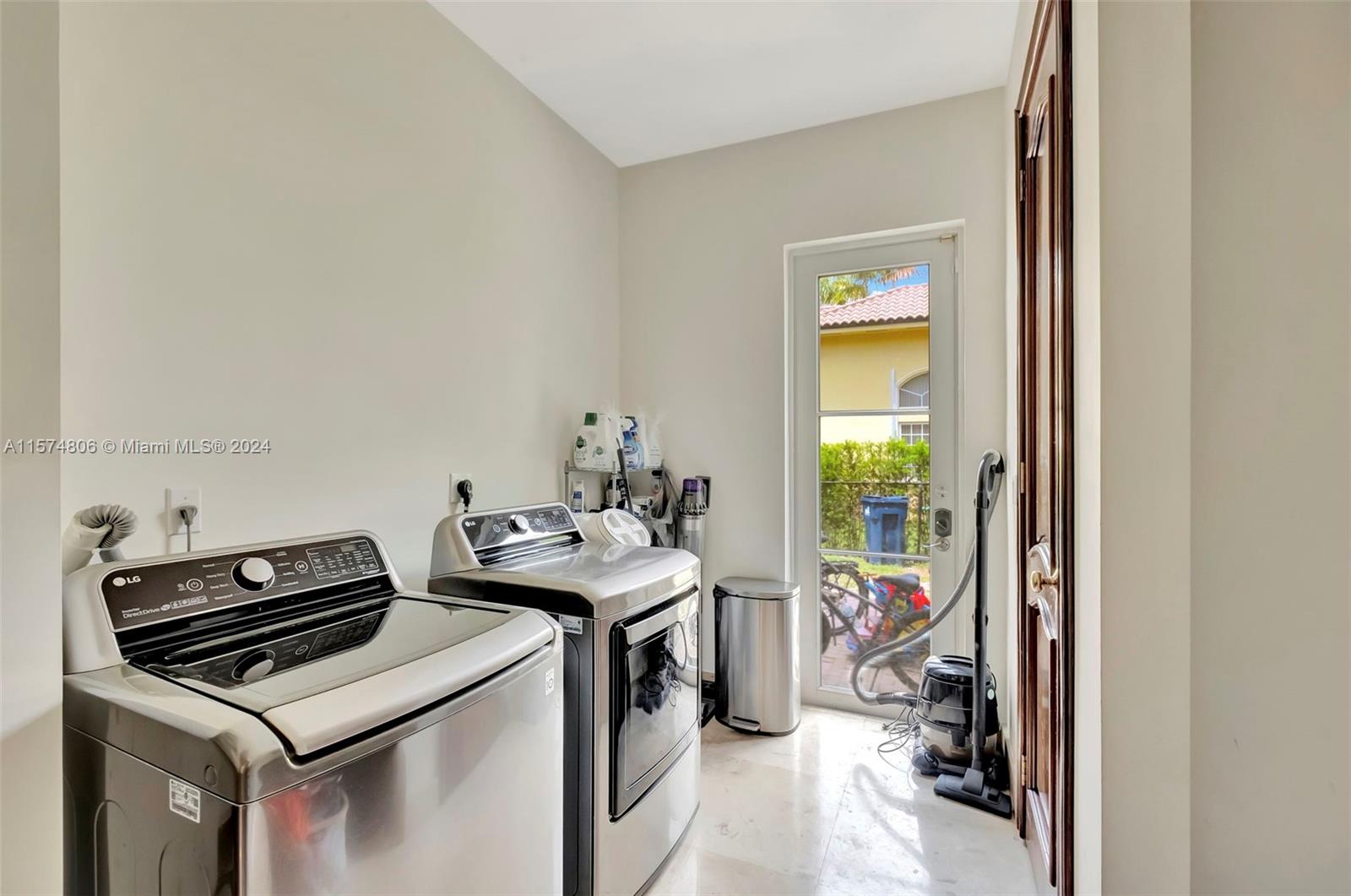 SOUTH MITCHELL MANORS - Residential