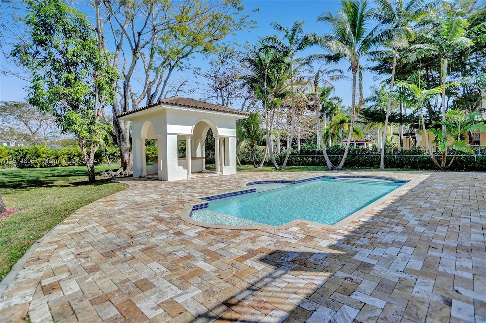 SOUTH MITCHELL MANORS - Residential