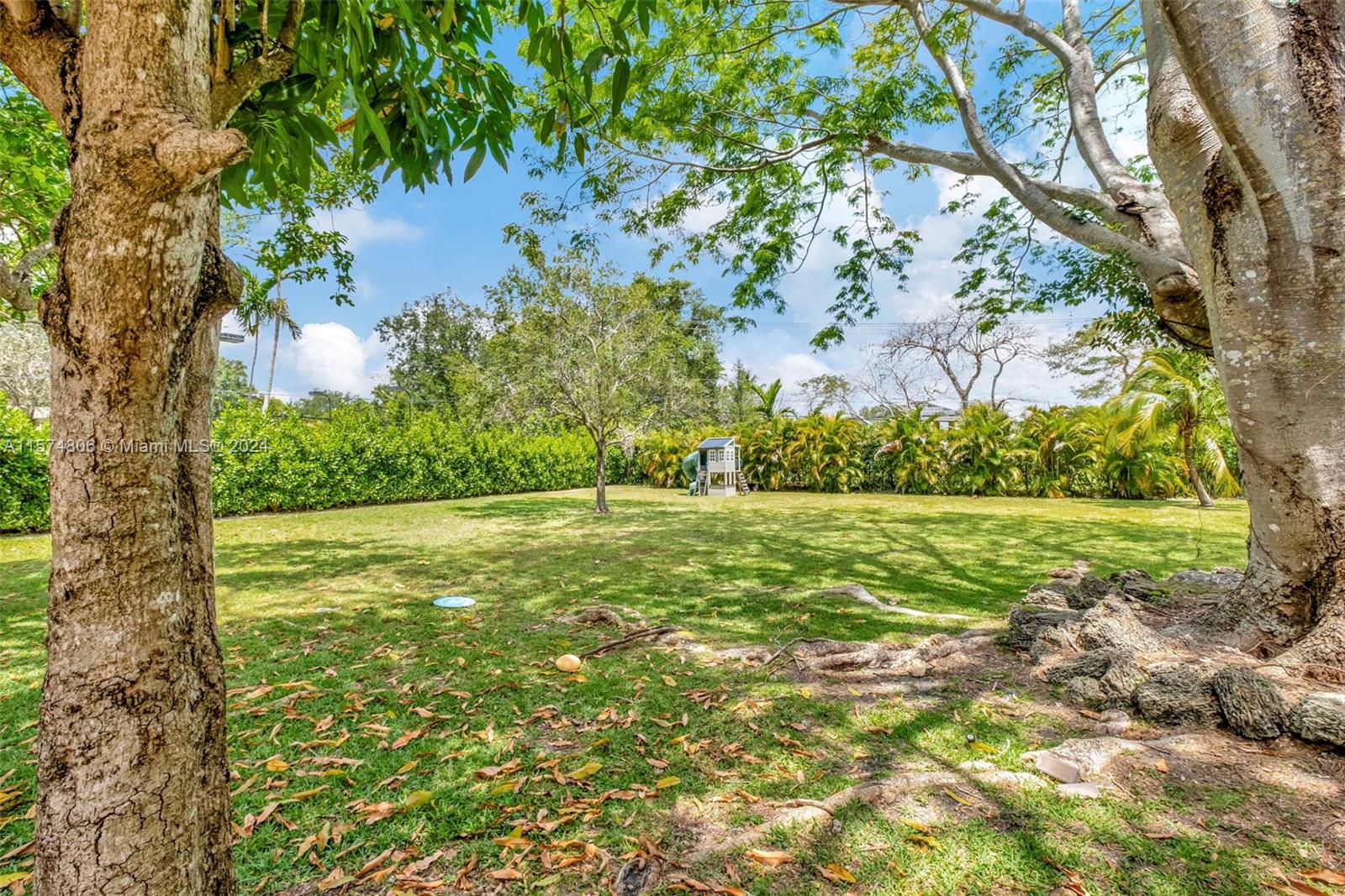 SOUTH MITCHELL MANORS - Residential