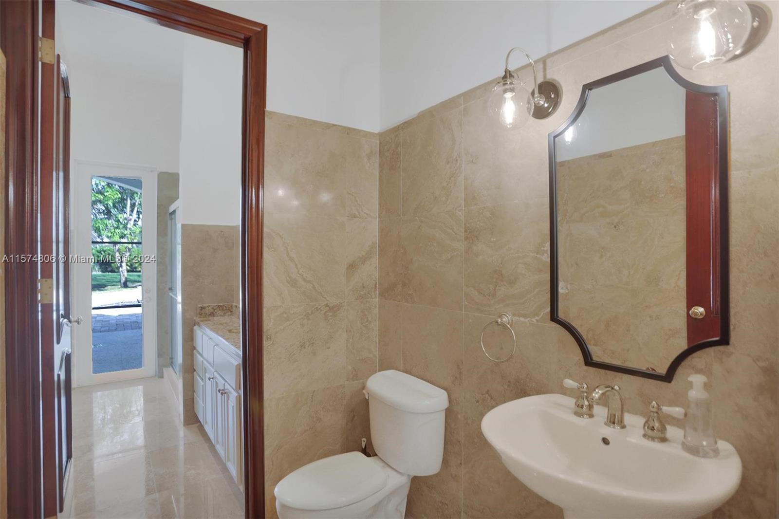 SOUTH MITCHELL MANORS - Residential