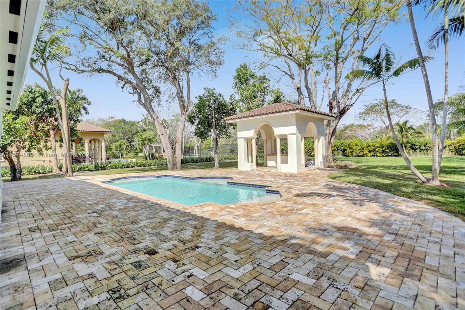 SOUTH MITCHELL MANORS - Residential