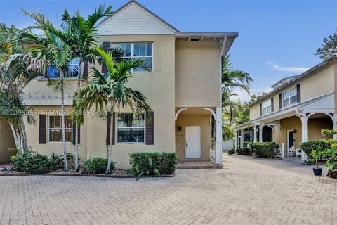 Photo of 1212 W Las Olas Blvd, Fort Lauderdale, FL 33312 (MLS # A12095958)