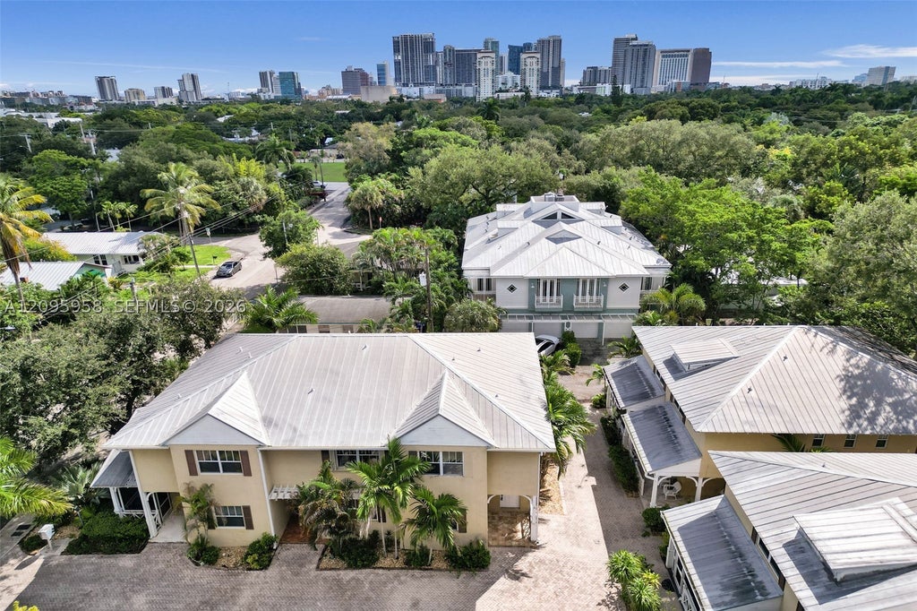 Photo of 1212 W Las Olas Blvd, Fort Lauderdale, FL 33312 (MLS # A12095958)