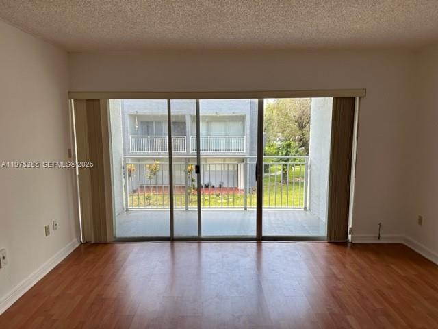 THE BEACH CLUB FONTAINEBL - Residential Lease