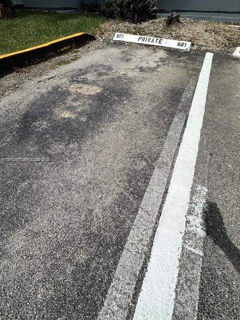 THE BEACH CLUB FONTAINEBL - Residential Lease