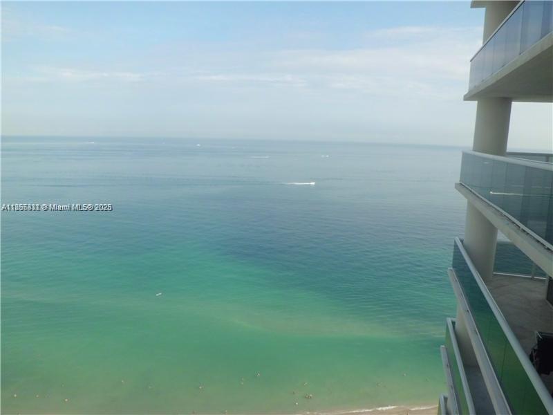 1850 S Ocean Dr 3210