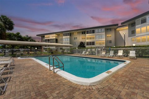 A home in Lauderdale Lakes