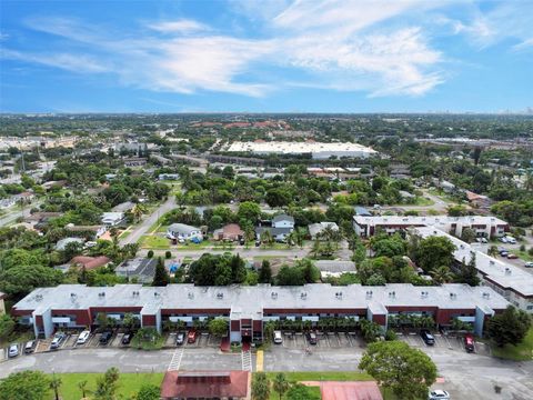 A home in Lauderdale Lakes