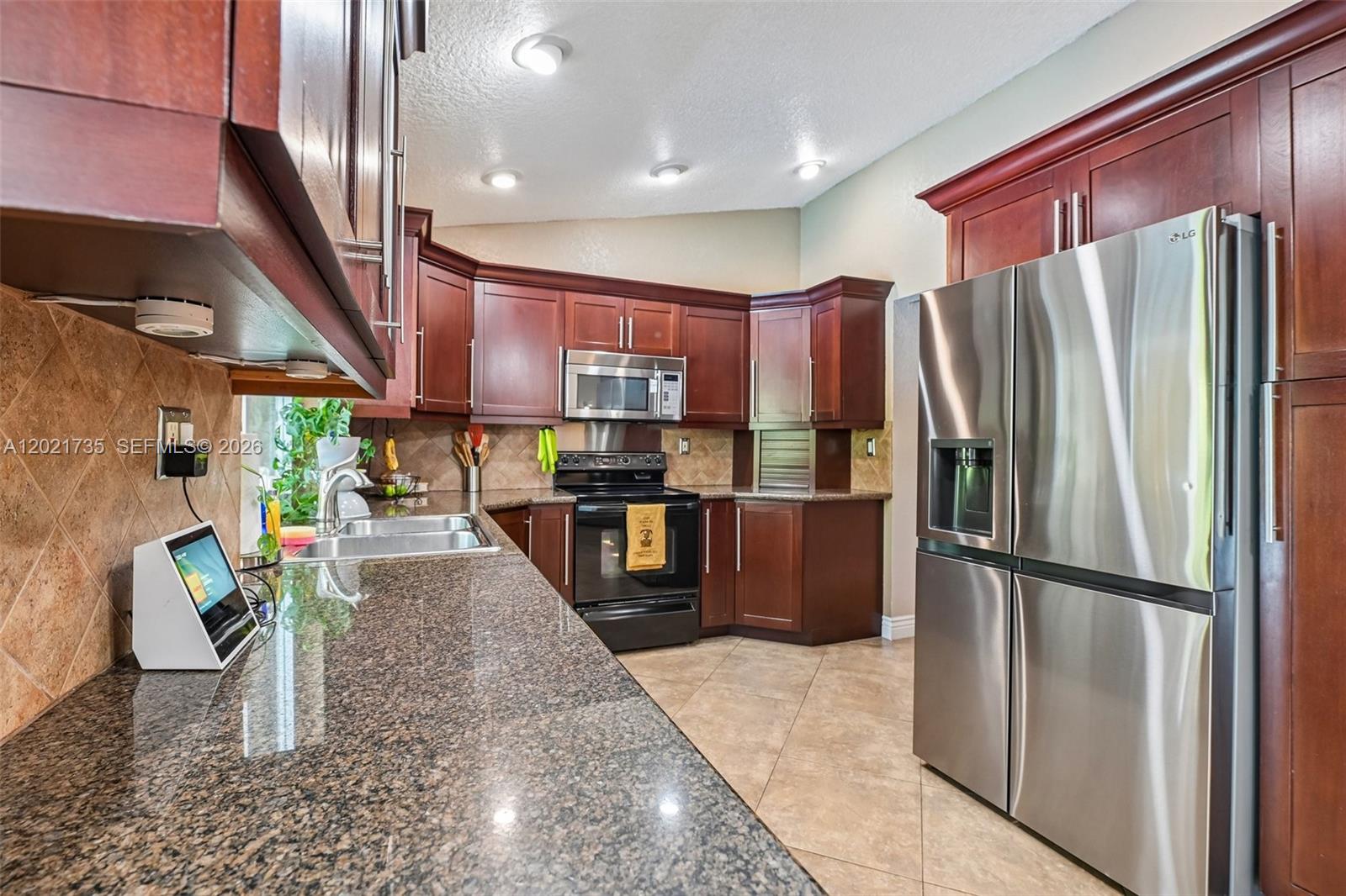 CYPRESS GLEN - Residential
