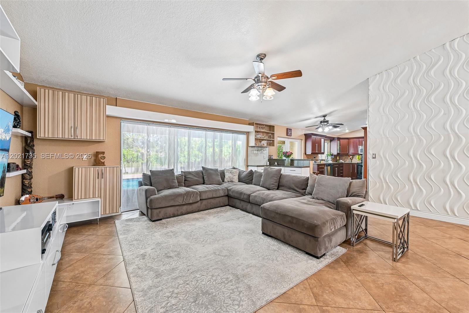 CYPRESS GLEN - Residential