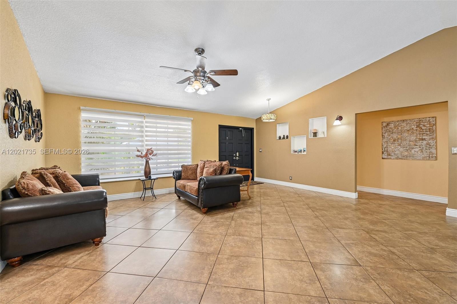 CYPRESS GLEN - Residential
