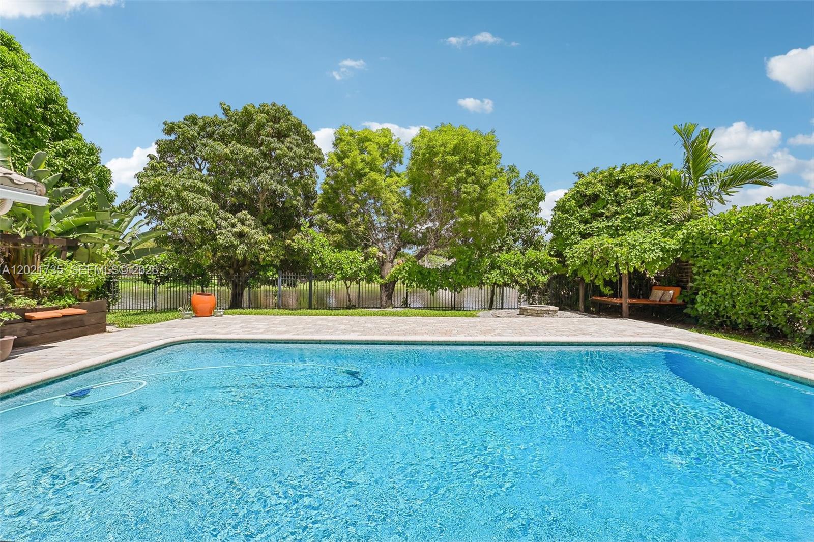 CYPRESS GLEN - Residential