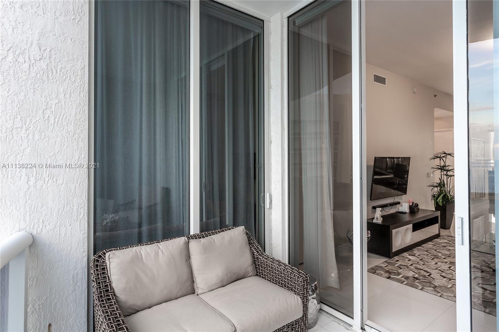 TDR TOWER II CONDO - Residential