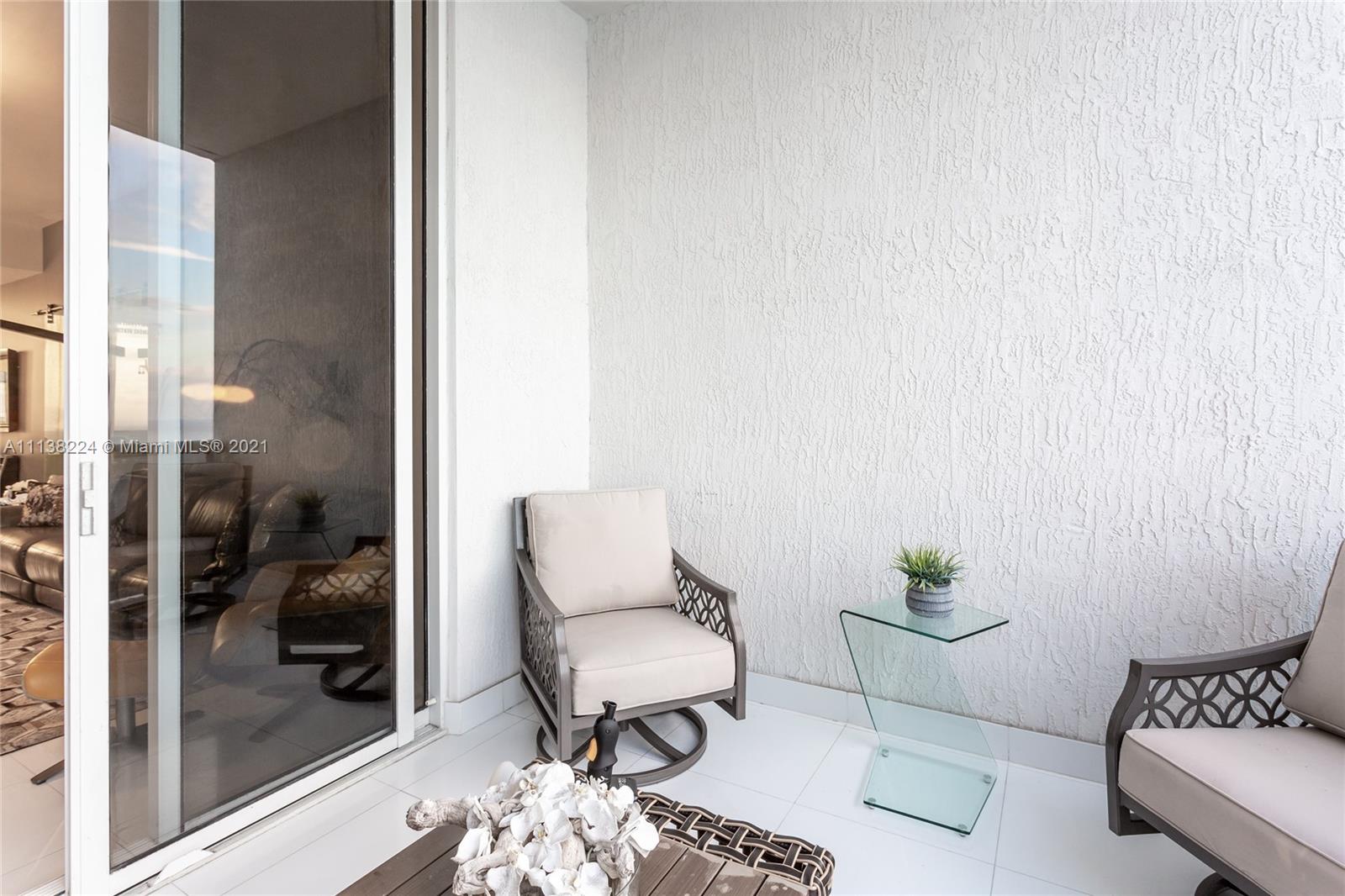 TDR TOWER II CONDO - Residential