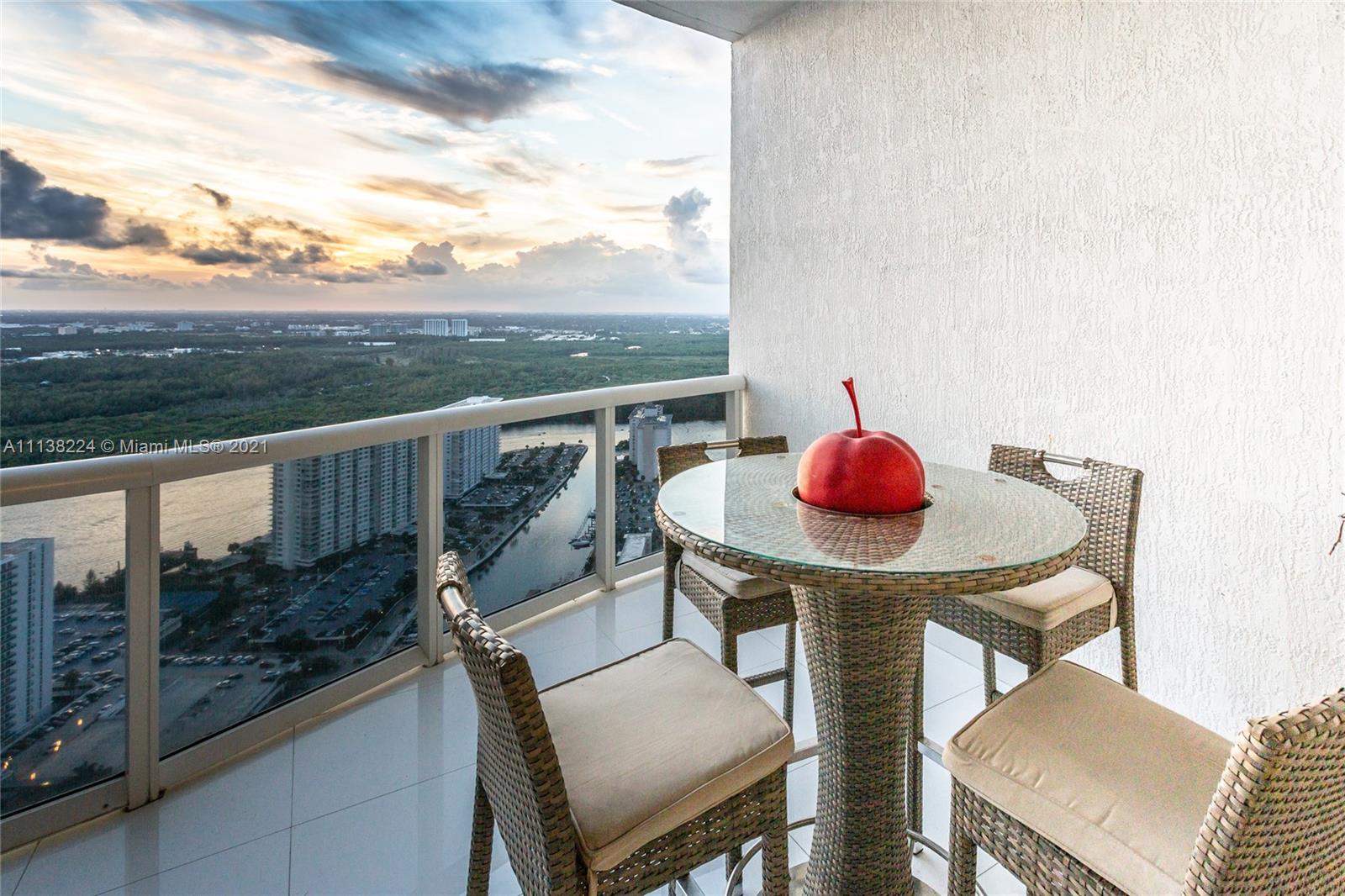 TDR TOWER II CONDO - Residential