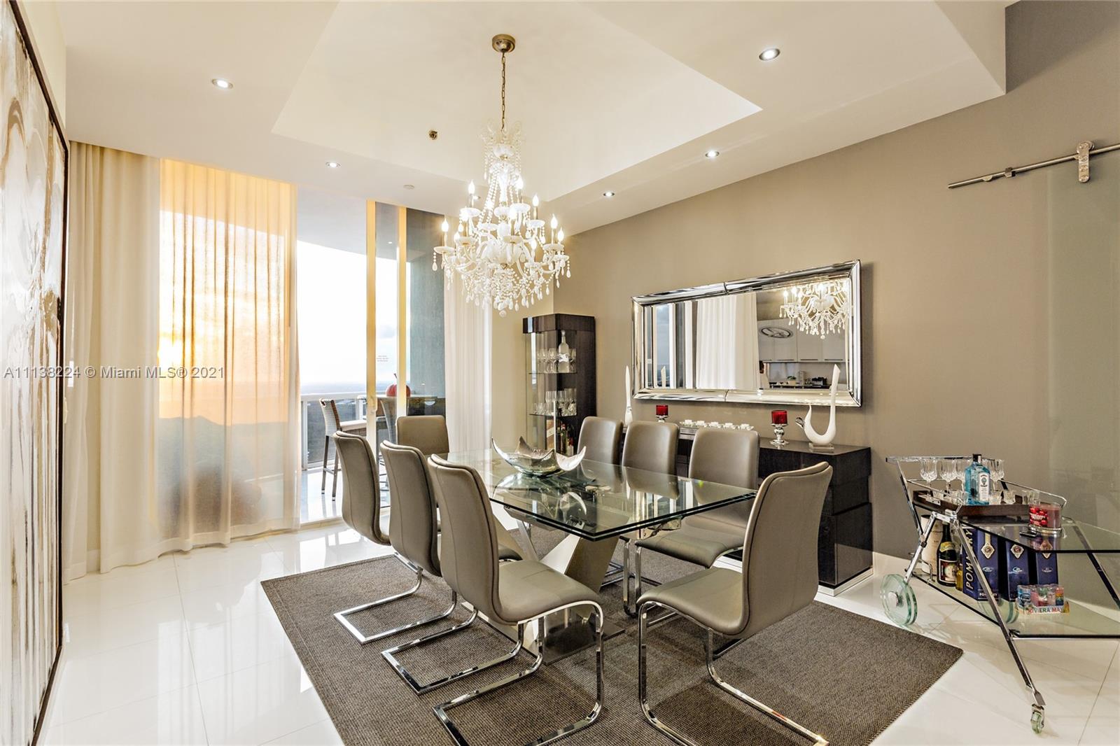 TDR TOWER II CONDO - Residential