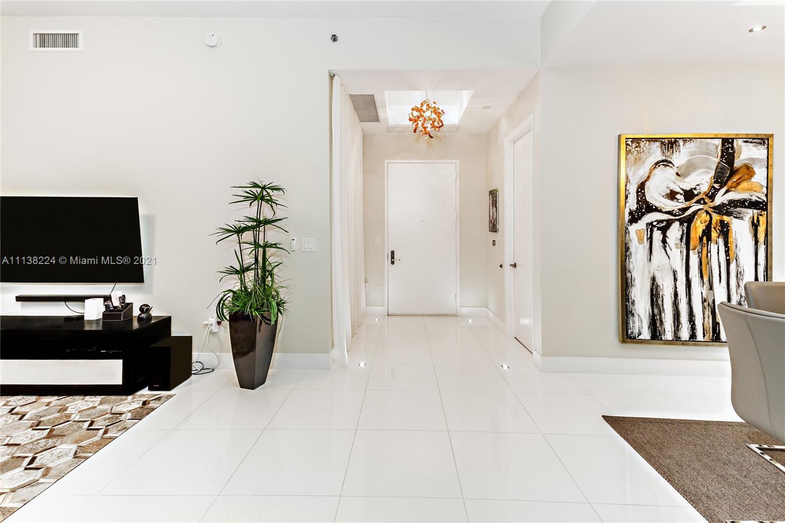 TDR TOWER II CONDO - Residential