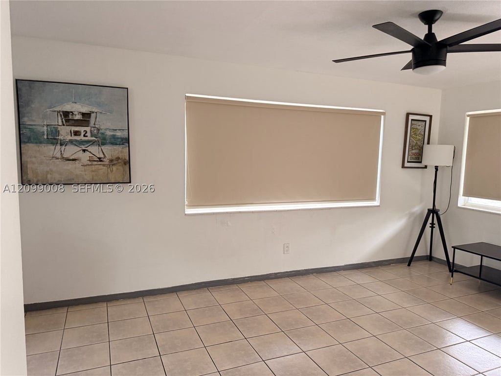 Photo of 1104 N 17th Ct #104, Hollywood, FL 33020 (MLS # A12099008)