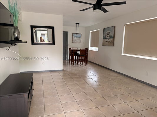 1104 N 17TH CT APT 104, HOLLYWOOD, FL 33020 - Image eef2b73d842e6f8bfc6b0018e19c2de4/2573181405