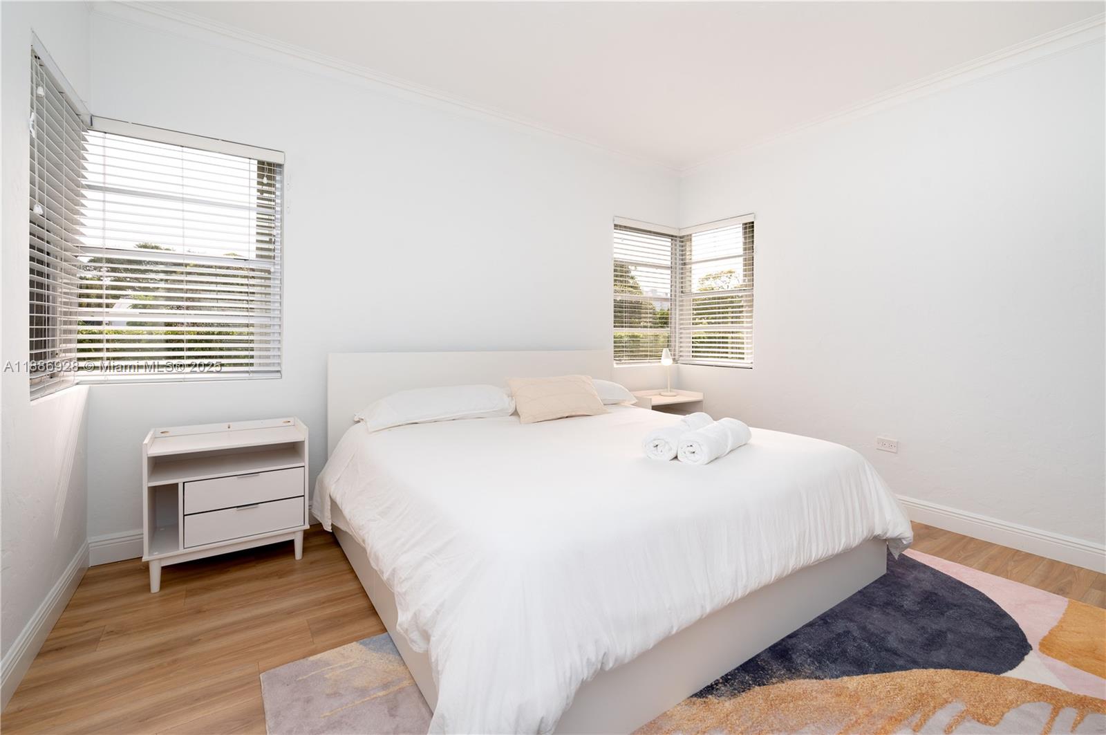 BRICKELL ESTATES - Residential Lease