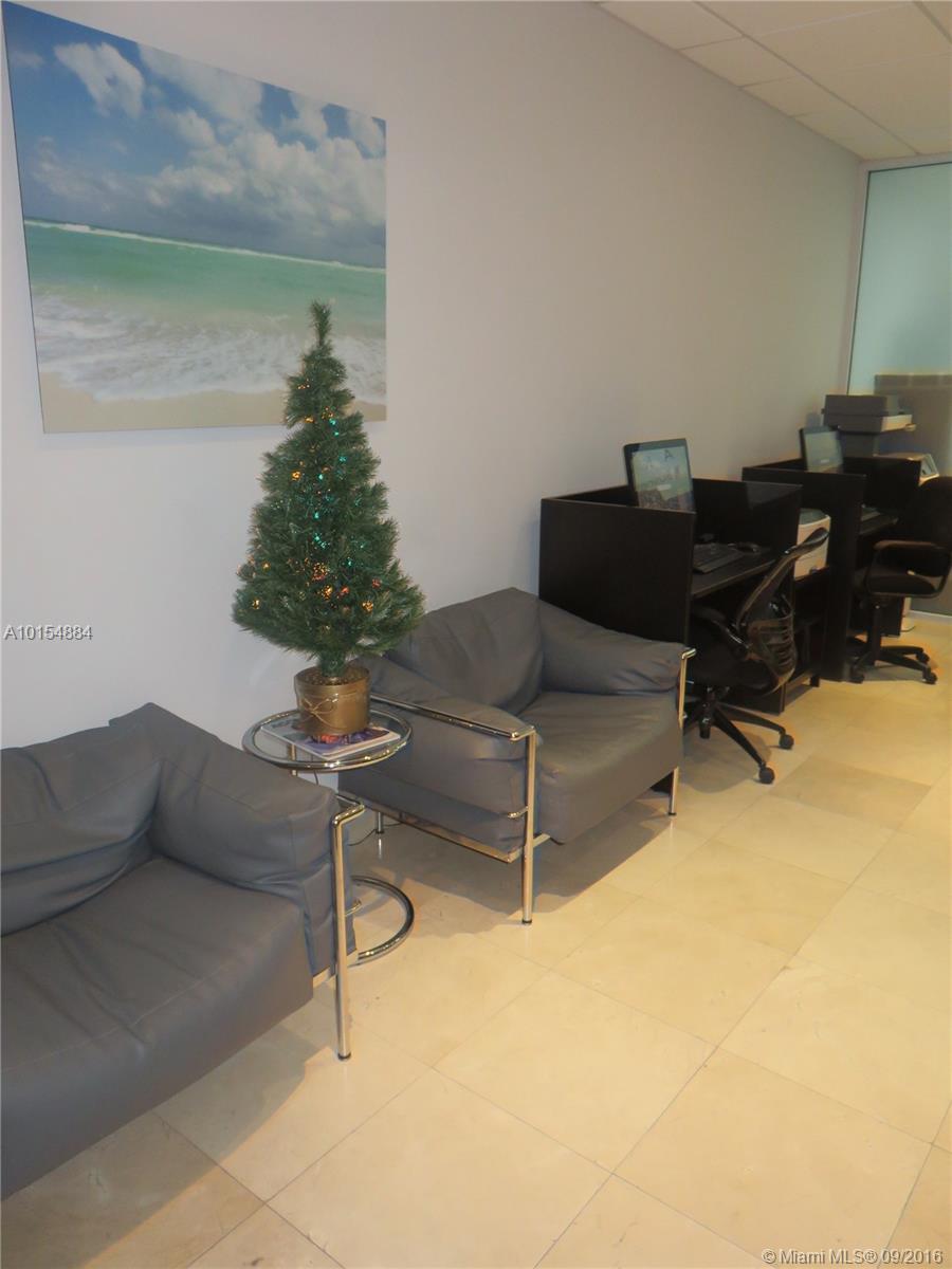 AKOYA CONDO - Residential Lease