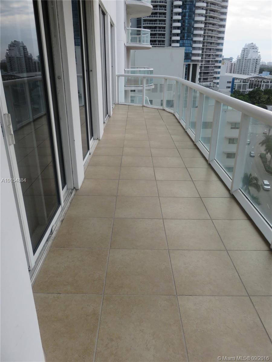 AKOYA CONDO - Residential Lease
