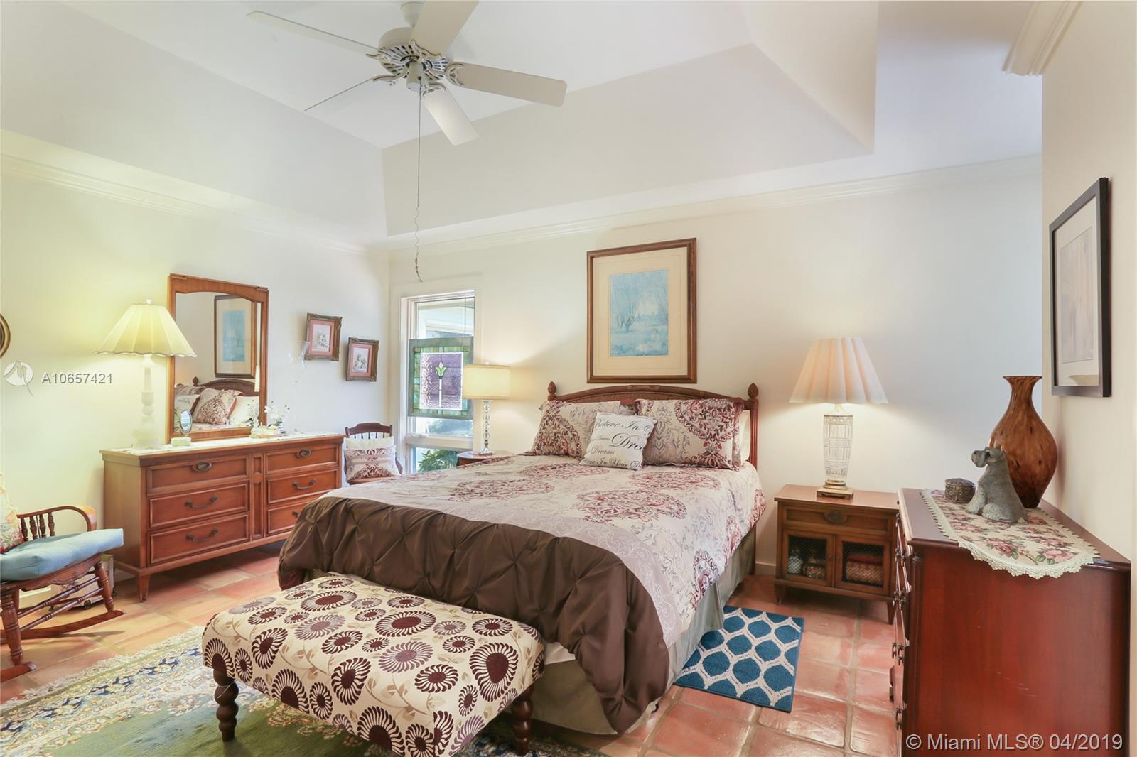 Jupiter Hills Village - Residential