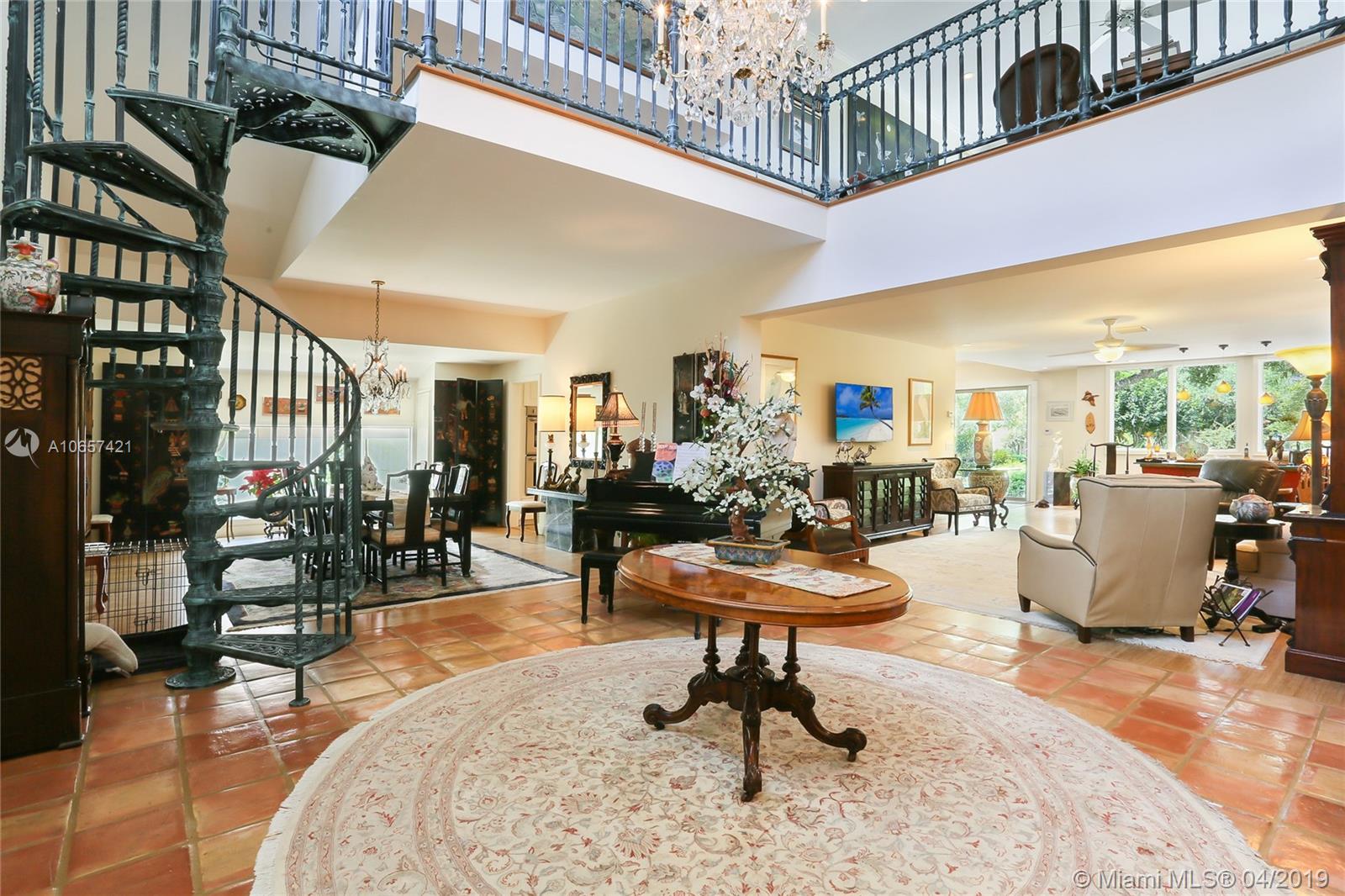 Jupiter Hills Village - Residential
