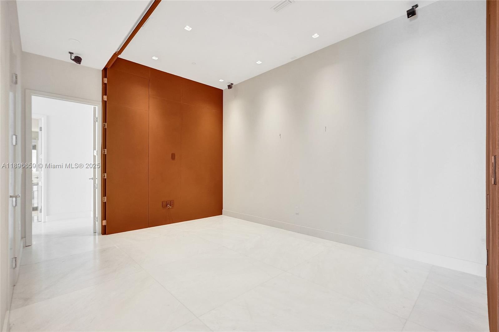 CHATEAU BEACH CONDO - Residential