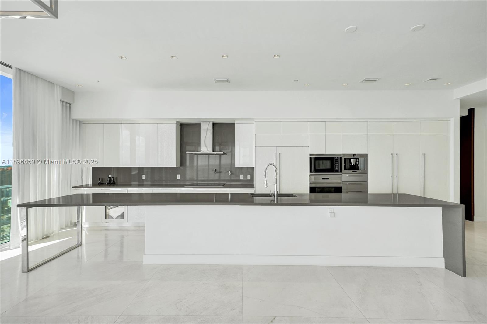 CHATEAU BEACH CONDO - Residential