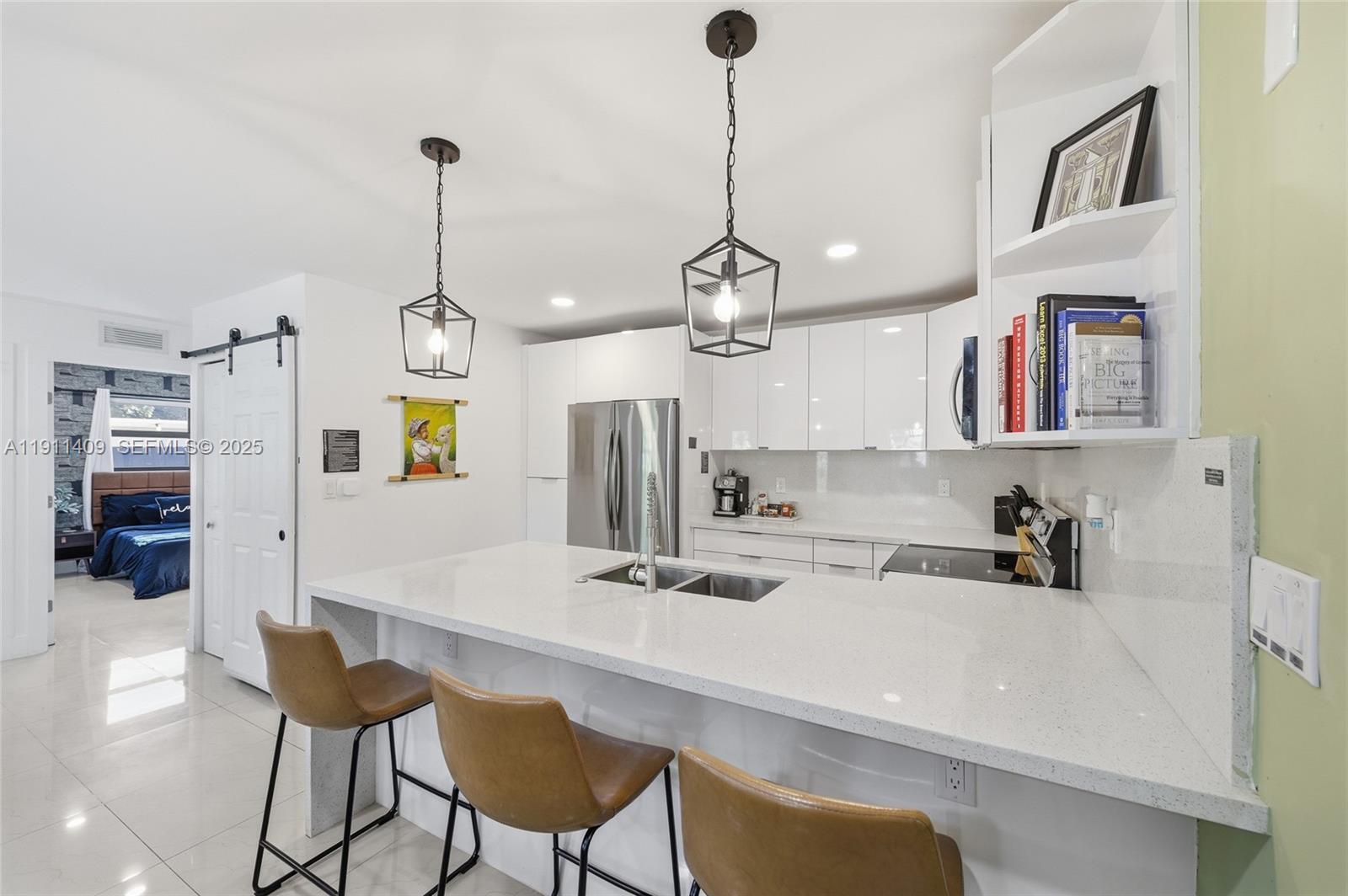 COLLIER MANOR - Residential