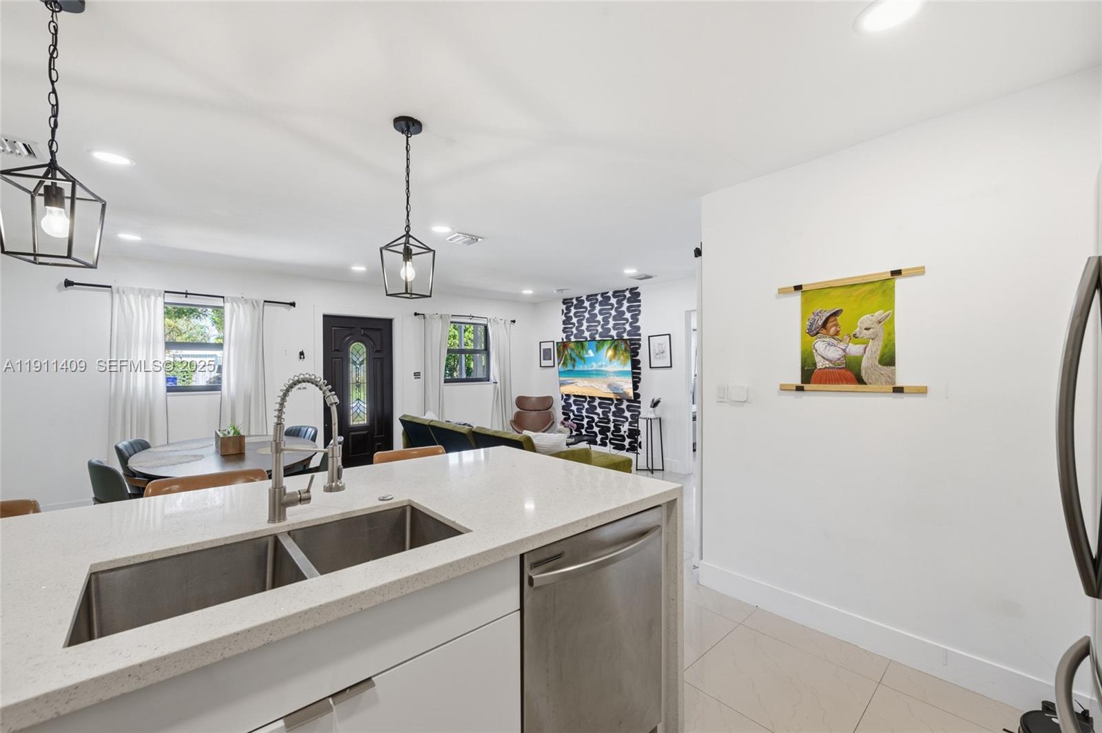 COLLIER MANOR - Residential