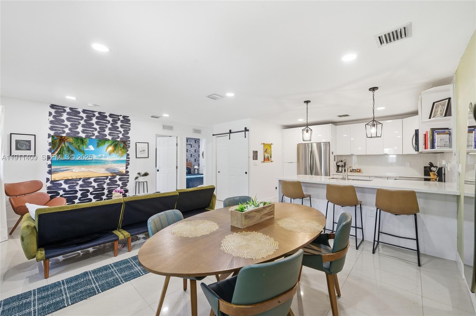 COLLIER MANOR - Residential