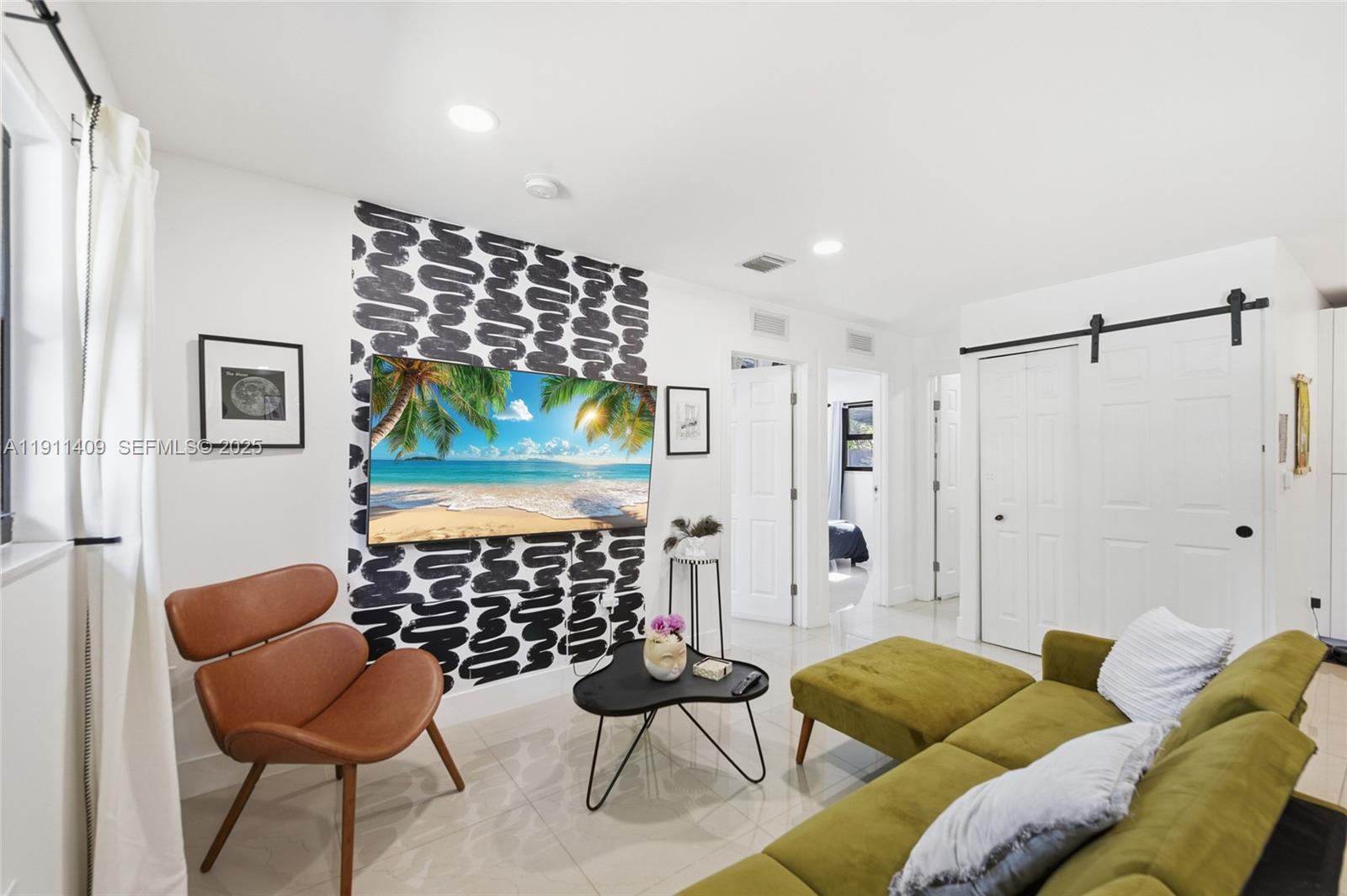 COLLIER MANOR - Residential