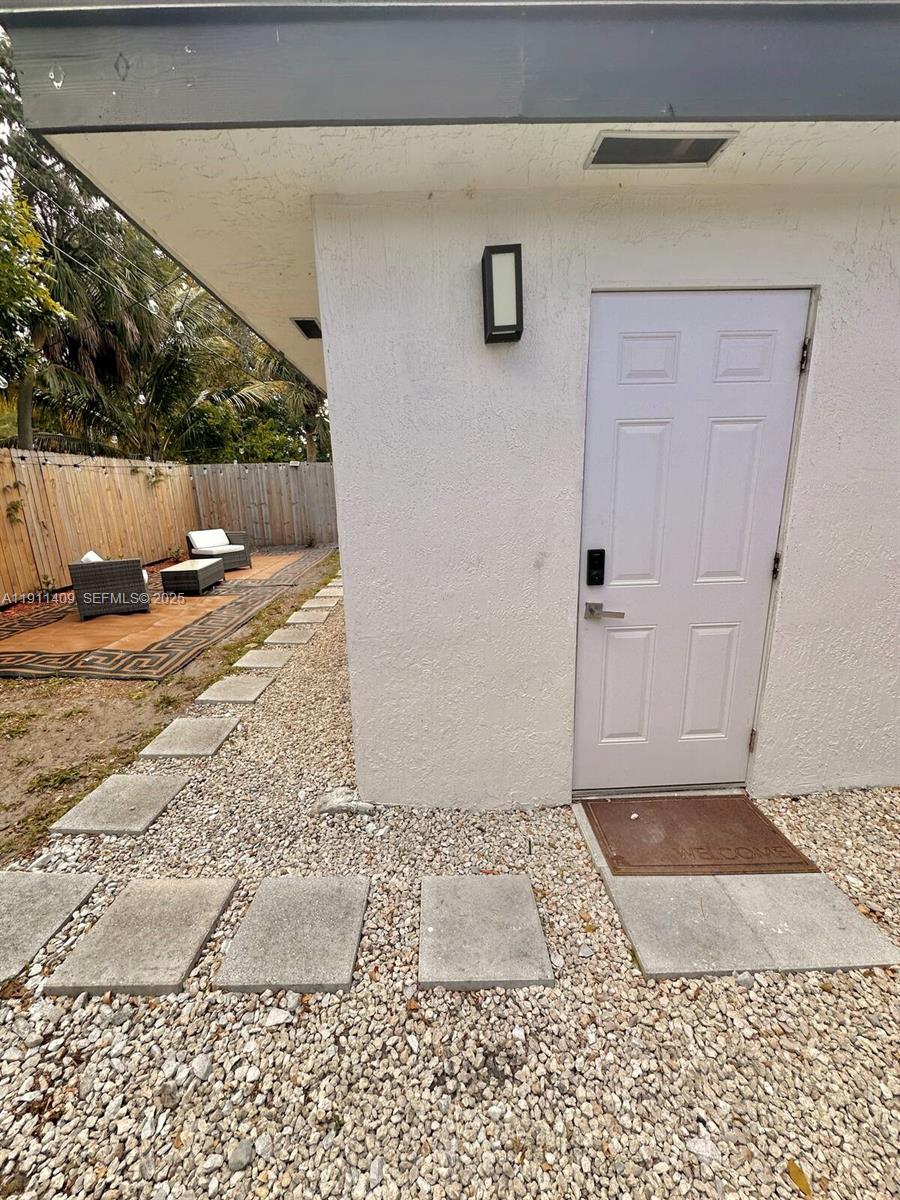 COLLIER MANOR - Residential