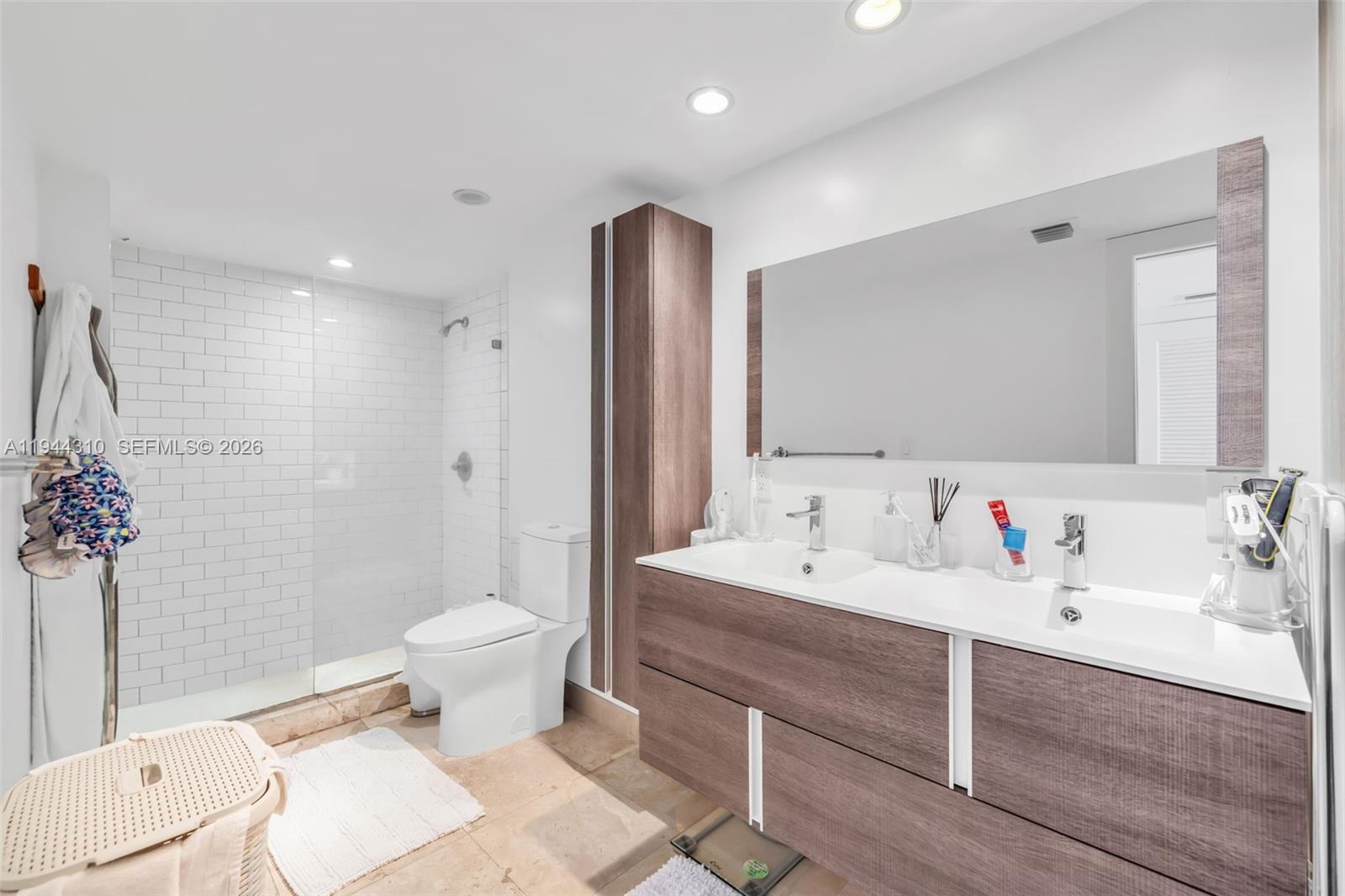 COSTA BRAVA CONDO - Residential