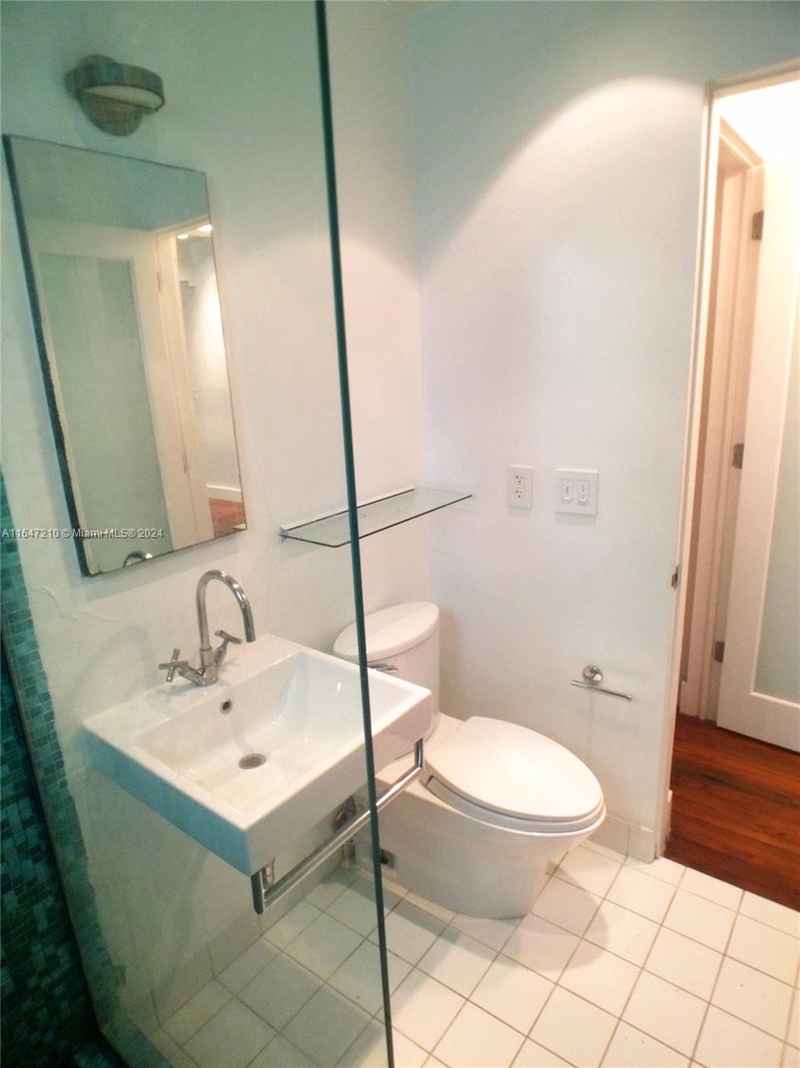 ATLANTIS CONDO - Residential Lease