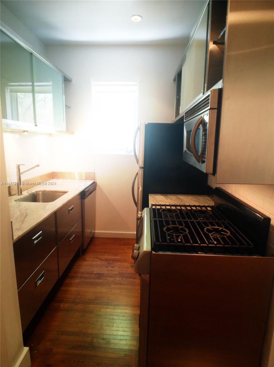 ATLANTIS CONDO - Residential Lease