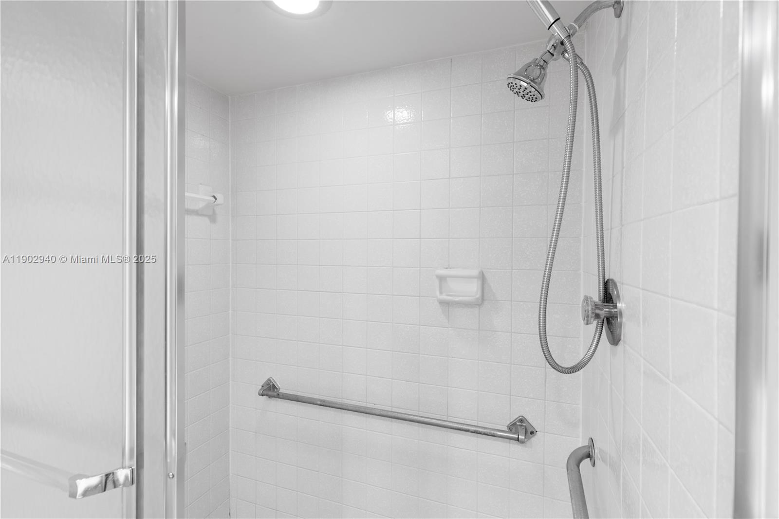 OLYMPUS CONDO - Residential