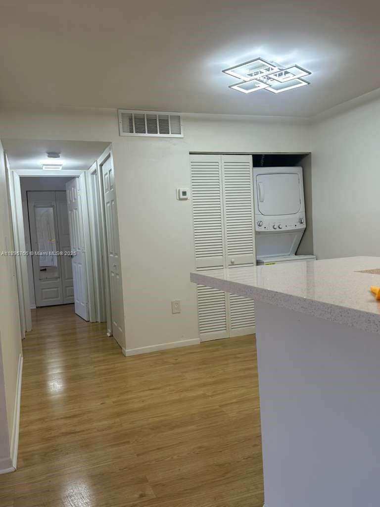 THE COURTS AT KENDALL CON - Residential Lease