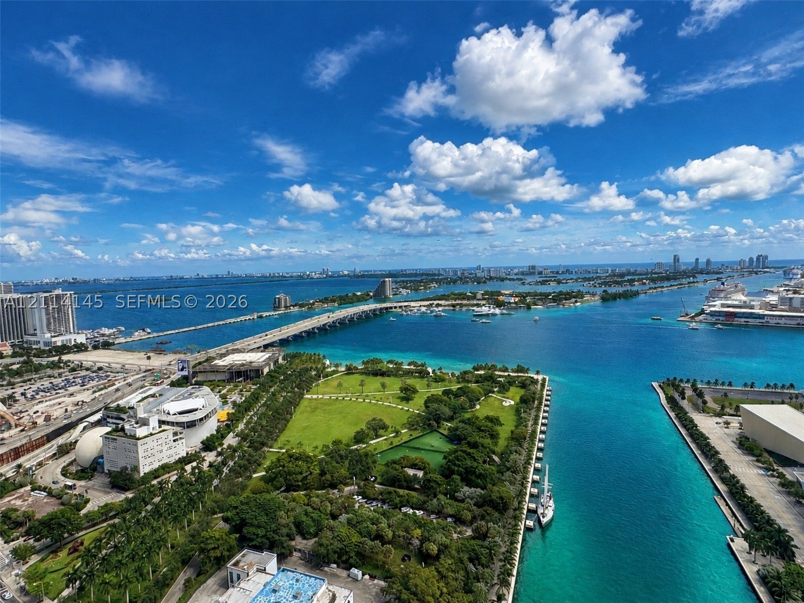 888 Biscayne Blvd 4012