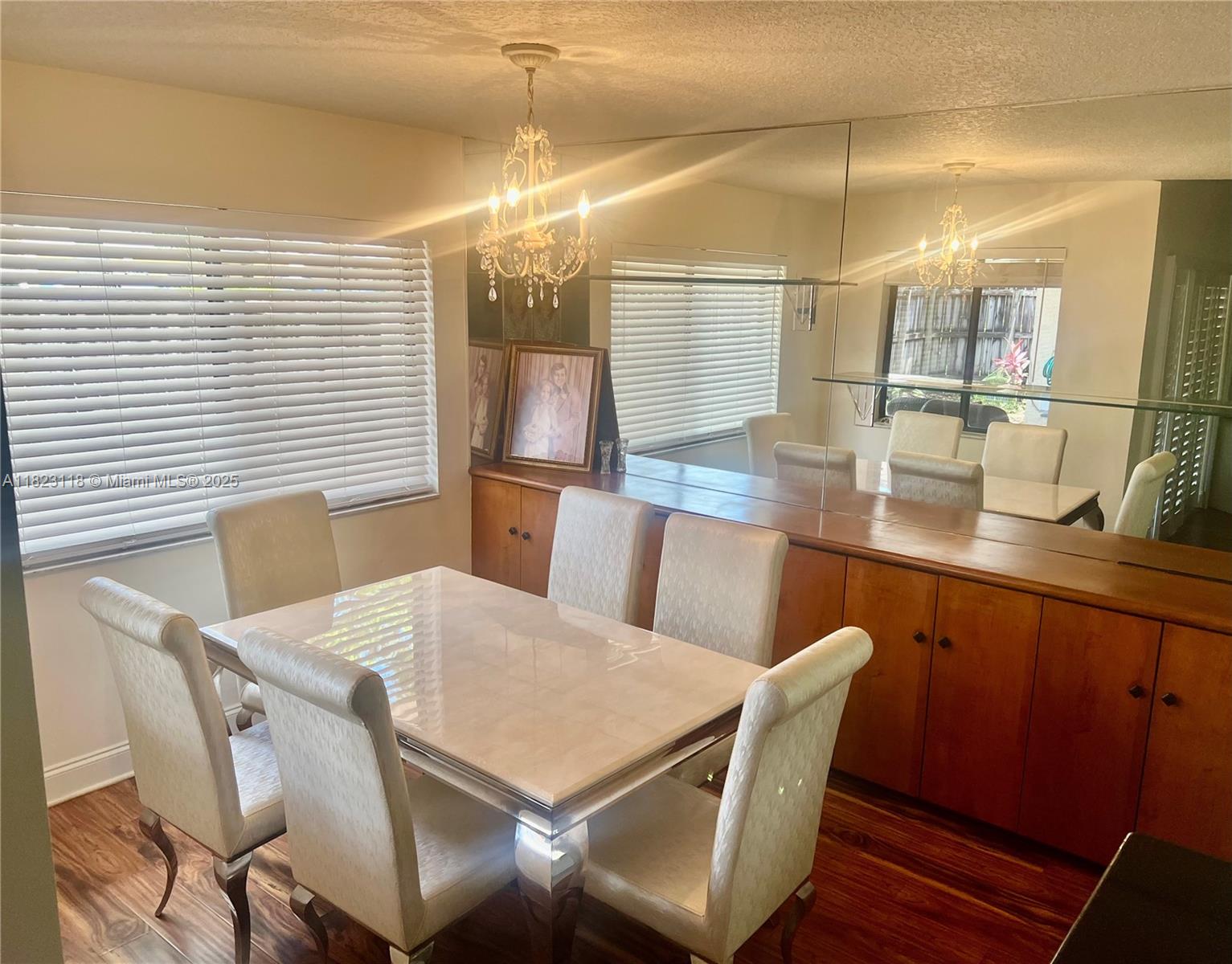 CHELSEA ONE - Residential