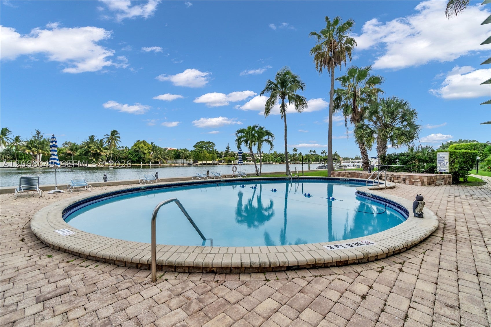 9101 E Bay Harbor Dr 706