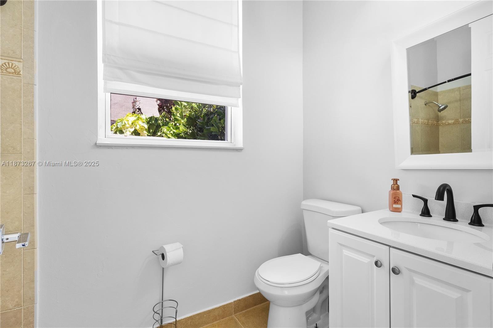 POD 7 AT MONARCH LAKES - Residential