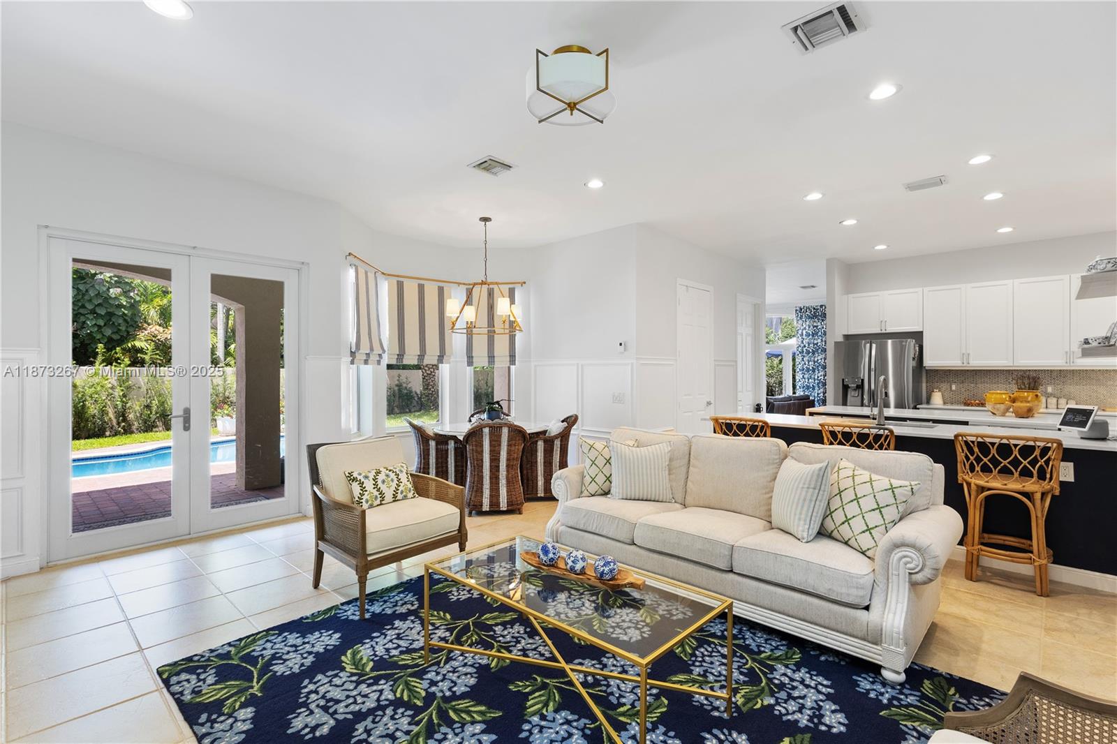 POD 7 AT MONARCH LAKES - Residential