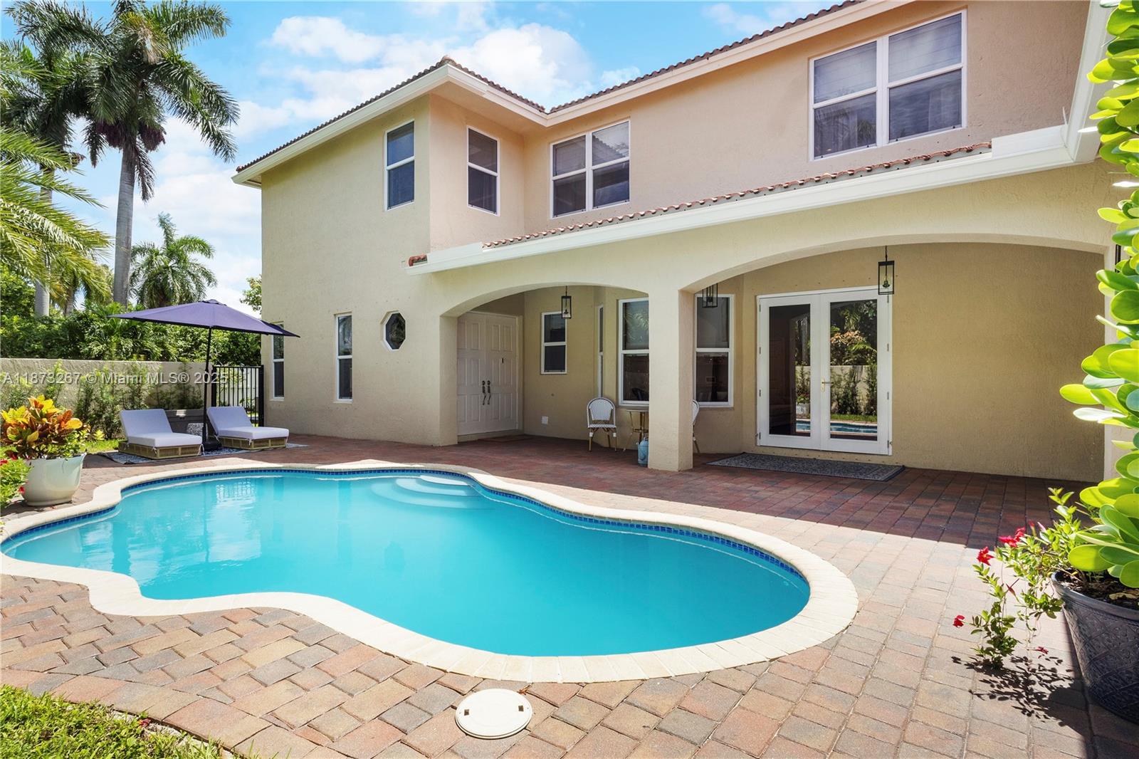 POD 7 AT MONARCH LAKES - Residential