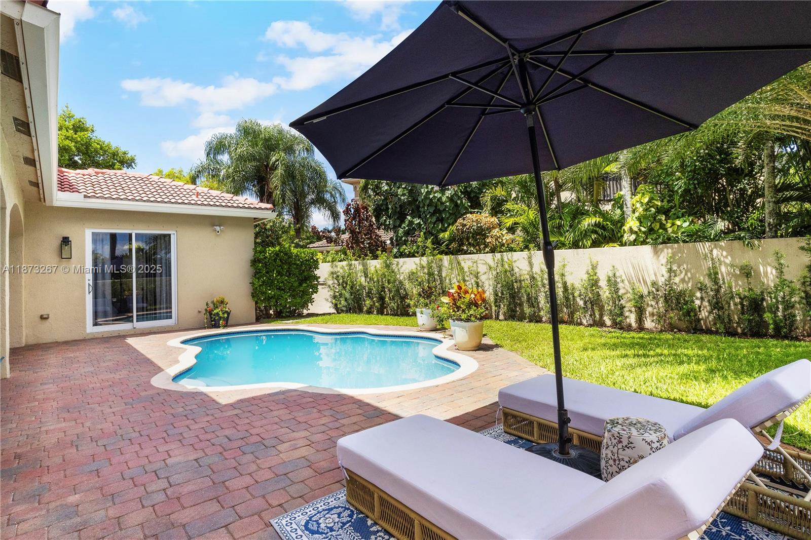 POD 7 AT MONARCH LAKES - Residential