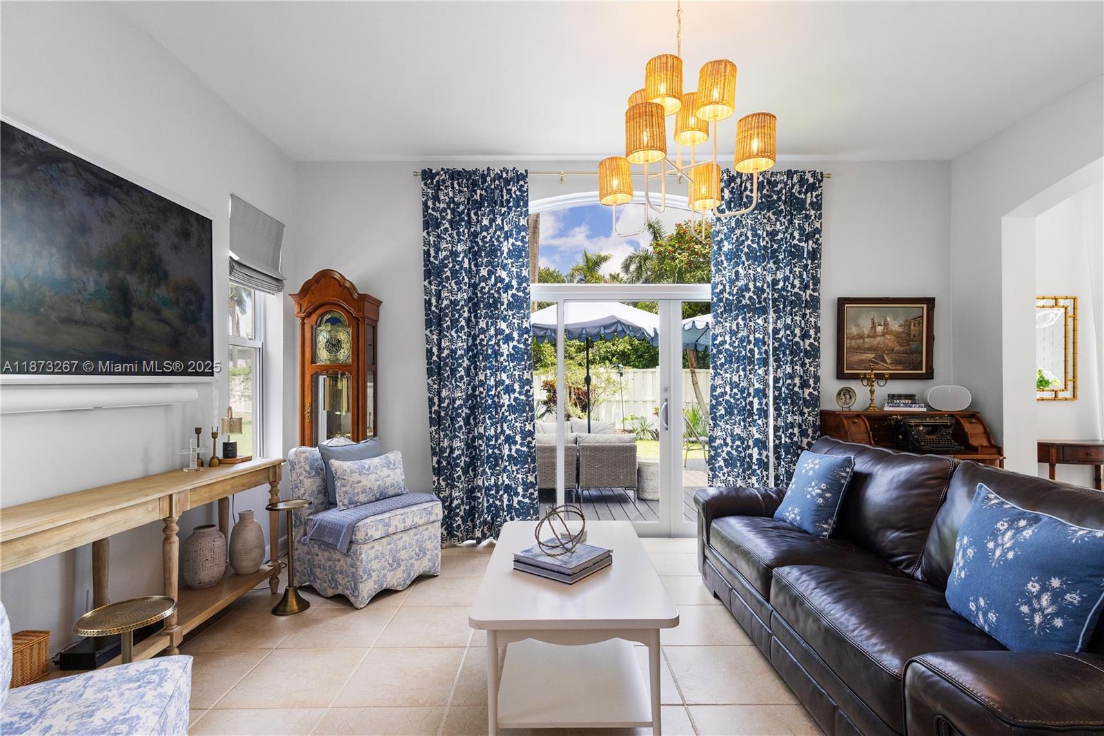 POD 7 AT MONARCH LAKES - Residential