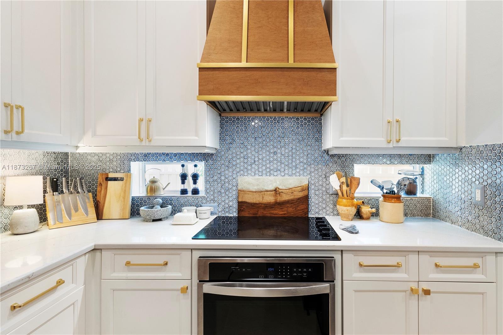 POD 7 AT MONARCH LAKES - Residential